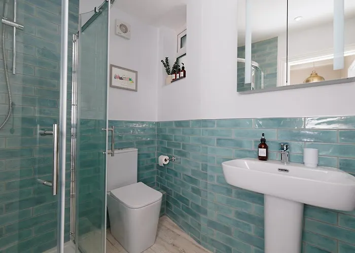 Quay Street Cottage, 2 Bed, 2 Bath - Semesterbostad Scarborough