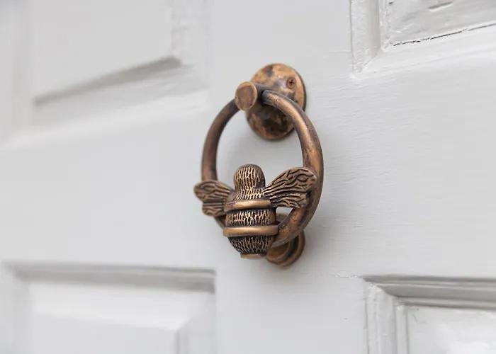 Semesterbostad Quay Street Cottage, 2 Bed, 2 Bath - Scarborough